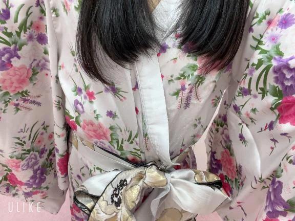 切りすぎた？<img class="emojione" alt="✂️" title=":scissors:" src="https://fuzoku.jp/assets/img/emojione/2702.png"/>