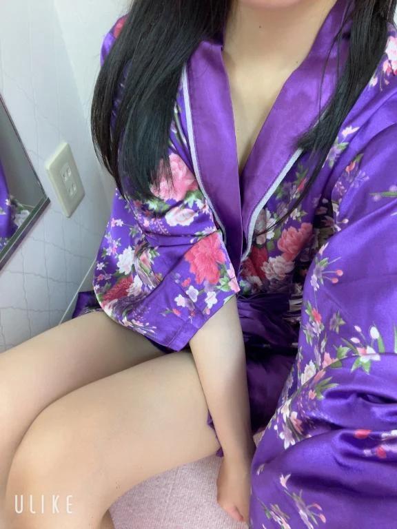 雨の日こそ<img class="emojione" alt="☝🏻" title=":point_up_tone1:" src="https://fuzoku.jp/assets/img/emojione/261d-1f3fb.png"/><img class="emojione" alt="💕" title=":two_hearts:" src="https://fuzoku.jp/assets/img/emojione/1f495.png"/>