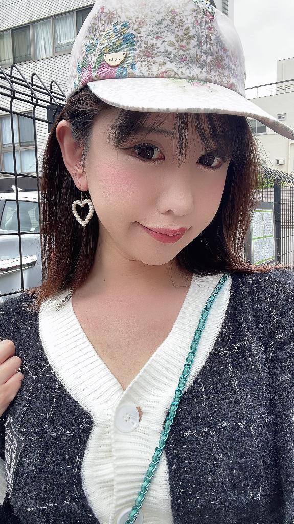 今日も新宿店<img class="emojione" alt="🈳" title=":u7a7a:" src="https://fuzoku.jp/assets/img/emojione/1f233.png"/>17時45分〜