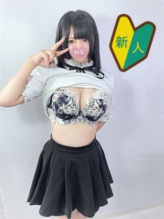 なつめ♡本物18歳黒髪清楚ロリ