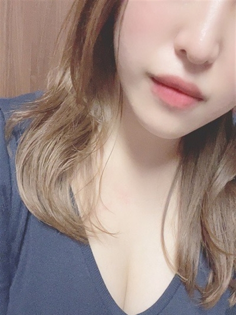 ななこ