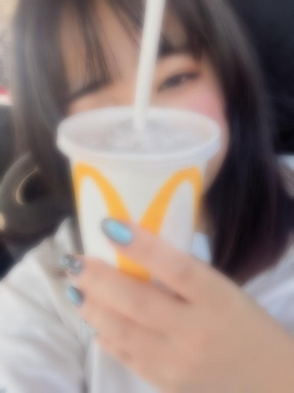 ふみ<img class="emojione" alt="📓" title=":notebook:" src="https://fuzoku.jp/assets/img/emojione/1f4d3.png"/>❷