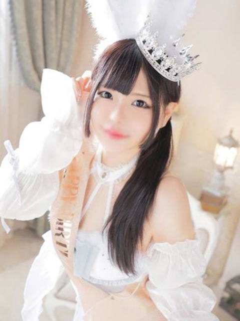 ノンノ♡巨乳細身の異次元スタイル
