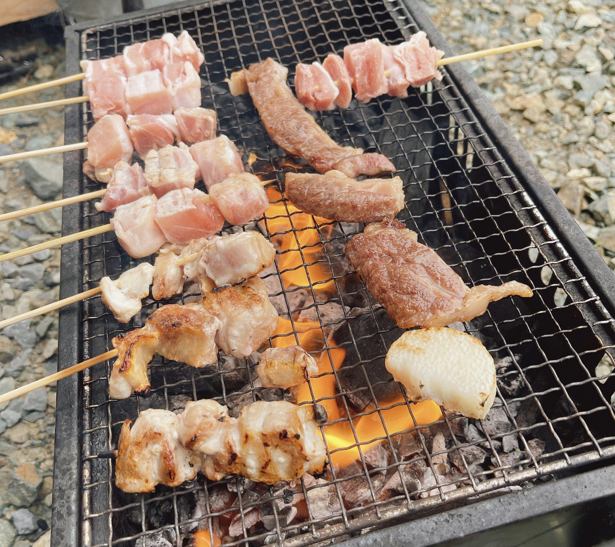 います<img class="emojione" alt="👀" title=":eyes:" src="https://fuzoku.jp/assets/img/emojione/1f440.png"/>