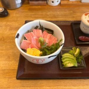 海鮮丼<img class="emojione" alt="🍣" title=":sushi:" src="https://fuzoku.jp/assets/img/emojione/1f363.png"/>♡