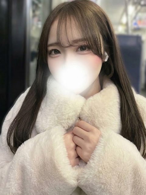 中本 えな
