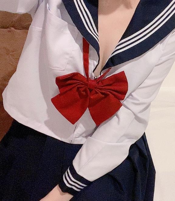 登校してます<img class="emojione" alt="🏫" title=":school:" src="https://fuzoku.jp/assets/img/emojione/1f3eb.png"/>✨️