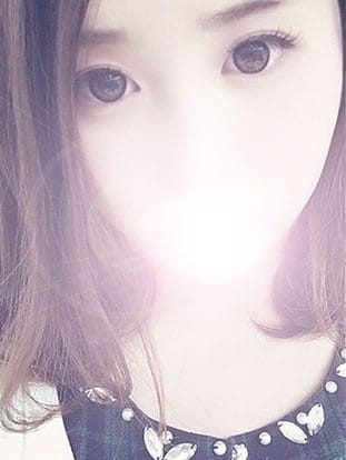 あやな