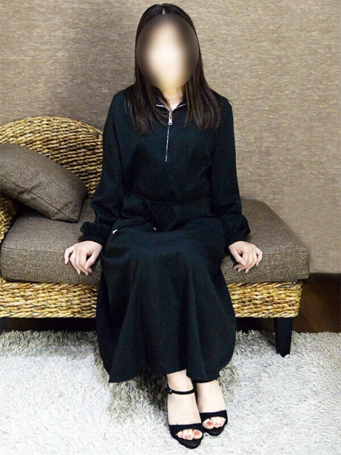 マダム　大垣まゆ