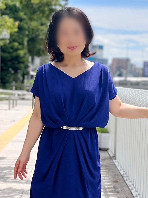 上野 真奈美