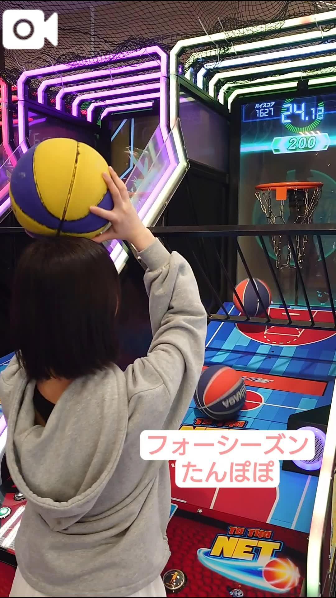 連続シュートなるか？運動音痴のバスケ挑戦<img class="emojione" alt="🏀" title=":basketball:" src="https://fuzoku.jp/assets/img/emojione/1f3c0.png"/>