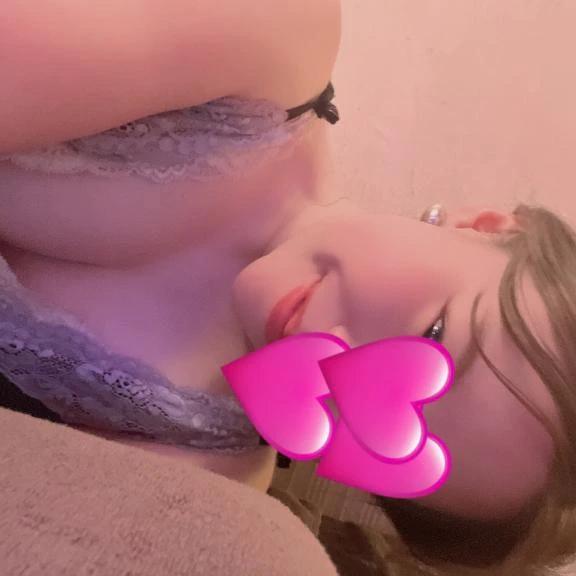 只今13:20〜空きありますよ🥺<img class="emojione" alt="🙏🏻" title=":pray_tone1:" src="https://fuzoku.jp/assets/img/emojione/1f64f-1f3fb.png"/><img class="emojione" alt="🧡" title=":orange_heart:" src="https://fuzoku.jp/assets/img/emojione/1f9e1.png"/>