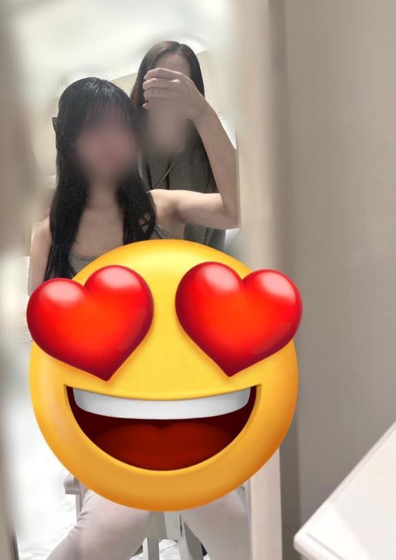 撮影<img class="emojione" alt="📷" title=":camera:" src="https://fuzoku.jp/assets/img/emojione/1f4f7.png"/>🤍