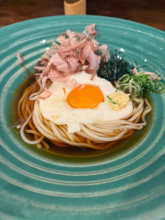 <img class="emojione" alt="🐷" title=":pig:" src="https://fuzoku.jp/assets/img/emojione/1f437.png"/>.