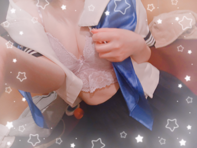 セーラー服を脱がさないで