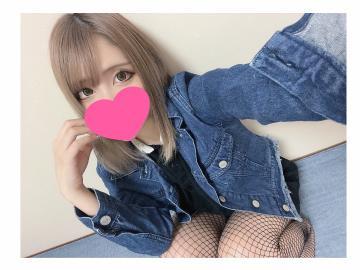 今日はかなり遅めの21時から出勤です！！<img class="emojione" alt="😶" title=":no_mouth:" src="https://fuzoku.jp/assets/img/emojione/1f636.png"/><img class="emojione" alt="❤️" title=":heart:" src="https://fuzoku.jp/assets/img/emojione/2764.png"/>