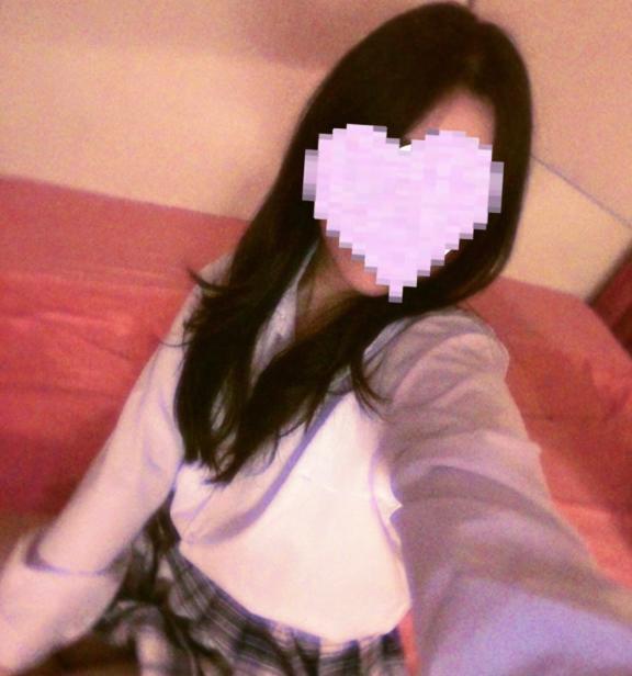 <img class="emojione" alt="🍫" title=":chocolate_bar:" src="https://fuzoku.jp/assets/img/emojione/1f36b.png"/>