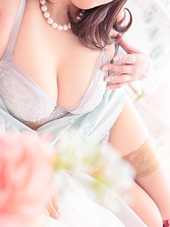 長山 櫻子