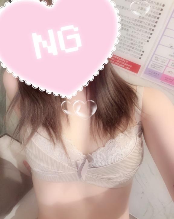 居ます<img class="emojione" alt="🙋" title=":person_raising_hand:" src="https://fuzoku.jp/assets/img/emojione/1f64b.png"/>‍<img class="emojione" alt="♀️" title=":female_sign:" src="https://fuzoku.jp/assets/img/emojione/2640.png"/><img class="emojione" alt="💗" title=":heartpulse:" src="https://fuzoku.jp/assets/img/emojione/1f497.png"/>