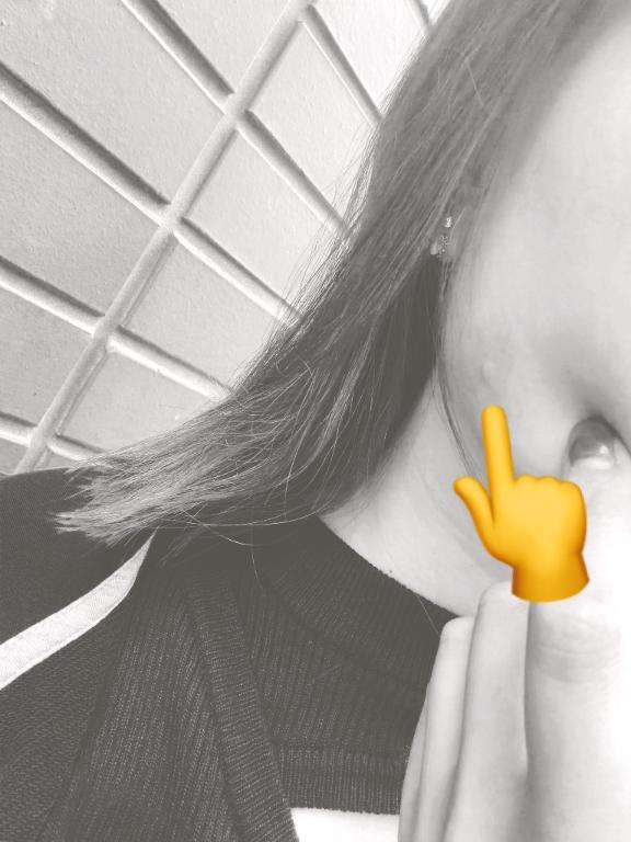 <img class="emojione" alt="😡" title=":rage:" src="https://fuzoku.jp/assets/img/emojione/1f621.png"/>