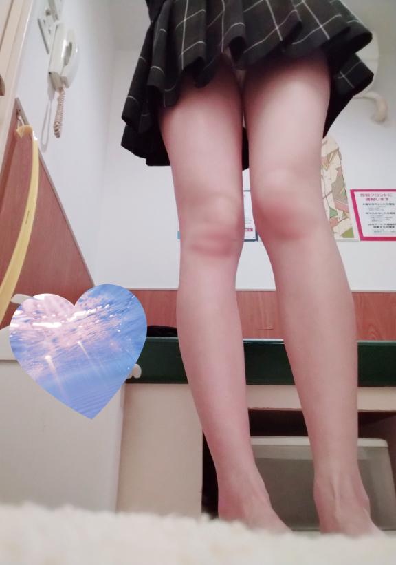 脚フェチさん<img class="emojione" alt="💖" title=":sparkling_heart:" src="https://fuzoku.jp/assets/img/emojione/1f496.png"/>