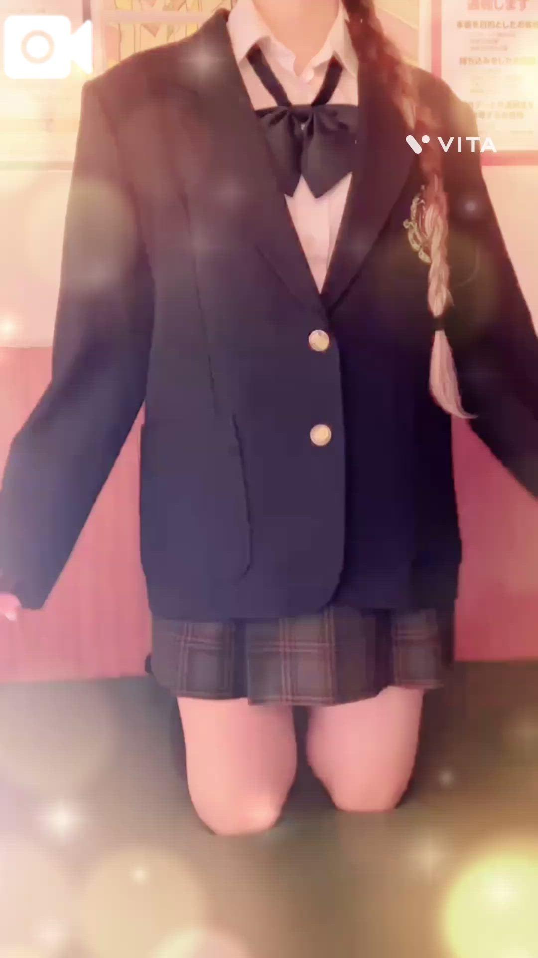 上着を...<img class="emojione" alt="✨" title=":sparkles:" src="https://fuzoku.jp/assets/img/emojione/2728.png"/>