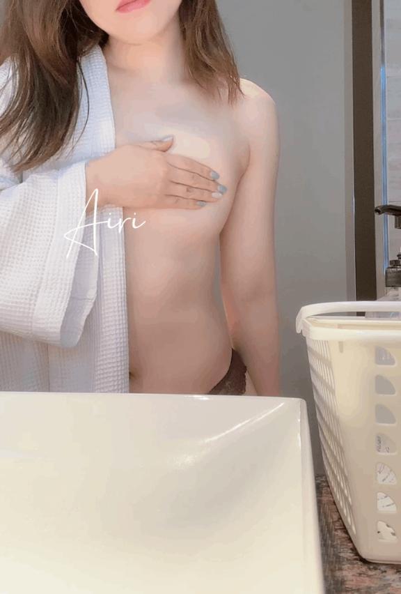 バリ島へ…<img class="emojione" alt="🌹" title=":rose:" src="https://fuzoku.jp/assets/img/emojione/1f339.png"/>