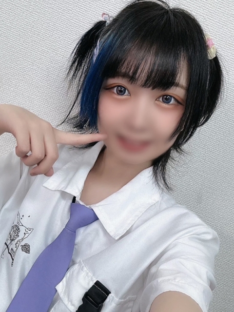 NEW ももな