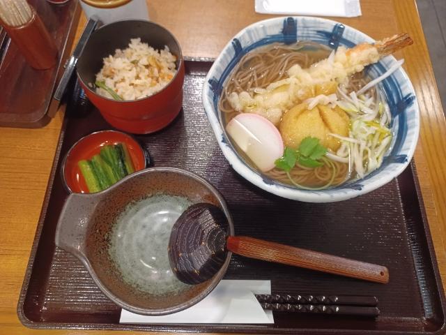 ありがとさんず&hearts;(そじ坊の開運そばを添えて)