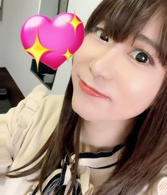 ねっとりフェラしながら•••🩷<img class="emojione" alt="😈" title=":smiling_imp:" src="https://fuzoku.jp/assets/img/emojione/1f608.png"/>