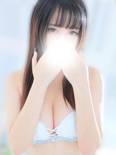 綾瀬りな