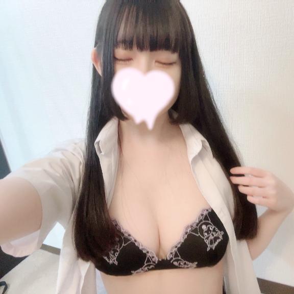 まっしろ🤍🤍