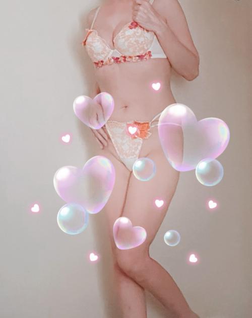 |ω･)ﾁﾗ
