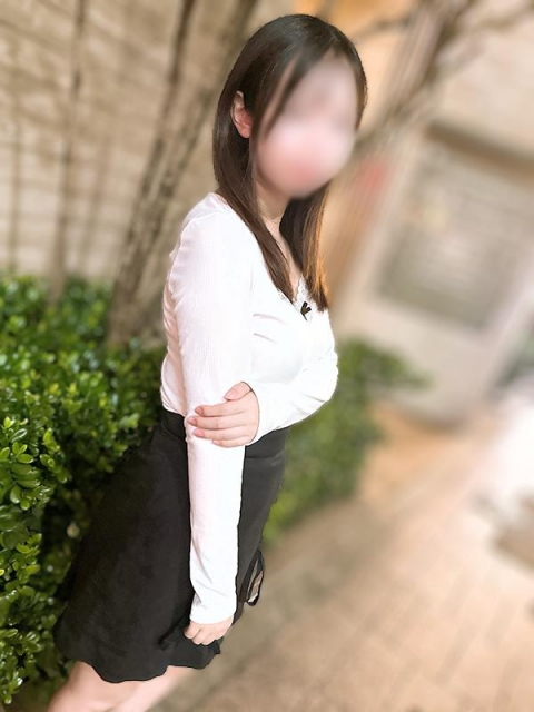 あやな