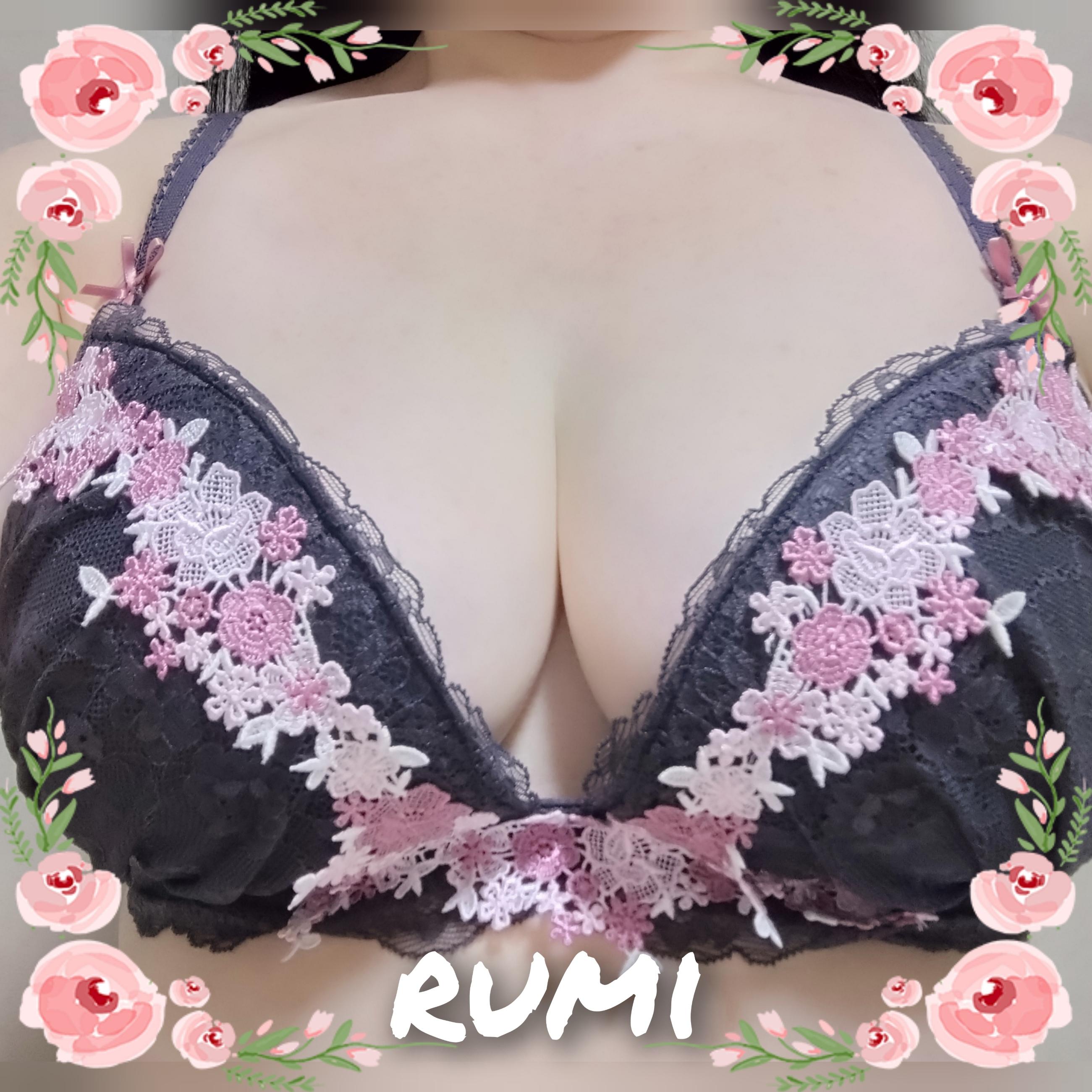 完熟ばなな 川崎店  るみです