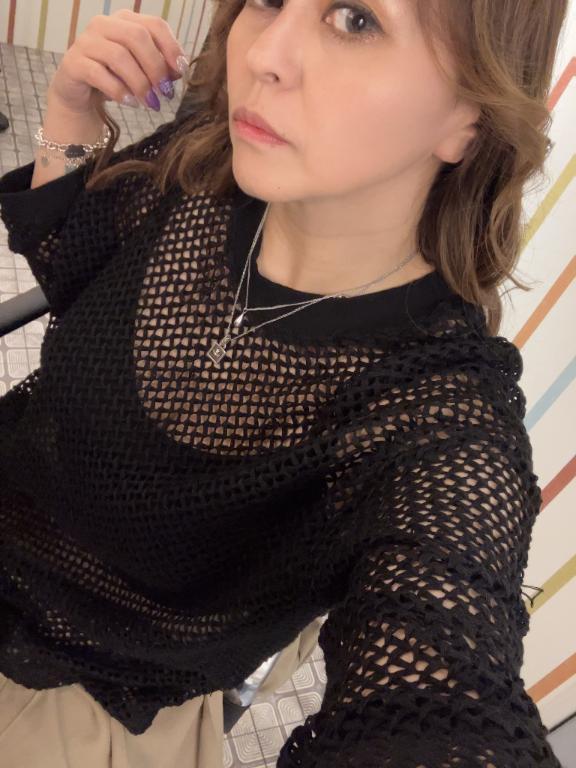 明日は<img class="emojione" alt="💕" title=":two_hearts:" src="https://fuzoku.jp/assets/img/emojione/1f495.png"/>