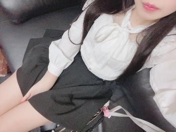 清楚系に見えて...？<img class="emojione" alt="🔞" title=":underage:" src="https://fuzoku.jp/assets/img/emojione/1f51e.png"/><img class="emojione" alt="💕" title=":two_hearts:" src="https://fuzoku.jp/assets/img/emojione/1f495.png"/>