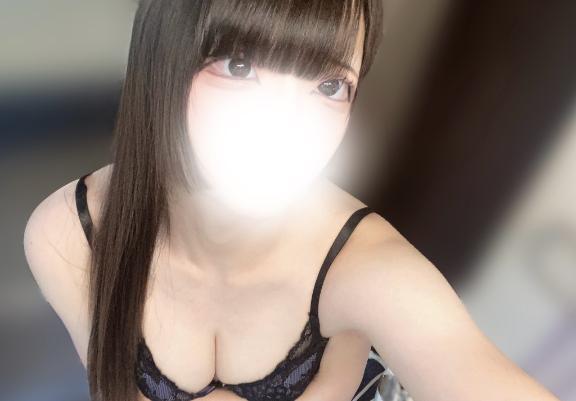 舐めたい...？<img class="emojione" alt="💕" title=":two_hearts:" src="https://fuzoku.jp/assets/img/emojione/1f495.png"/>