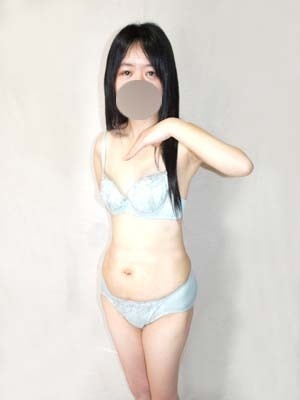 つきの