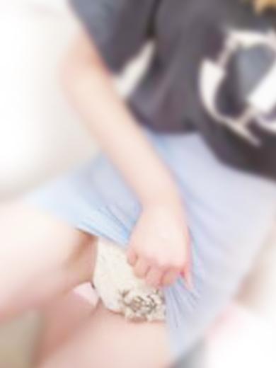 E様