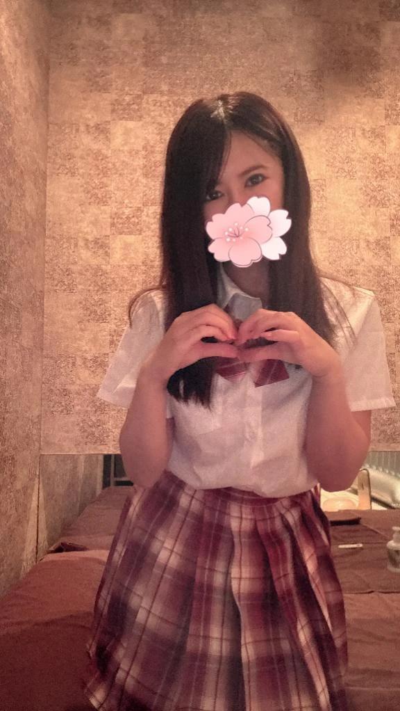 6月初登校<img class="emojione" alt="🌸" title=":cherry_blossom:" src="https://fuzoku.jp/assets/img/emojione/1f338.png"/>