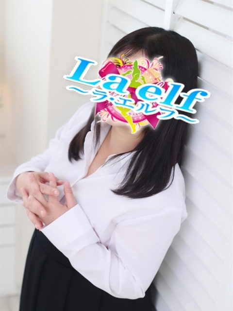 堀越 ゆ な