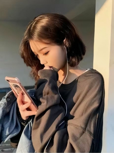 新人さおり