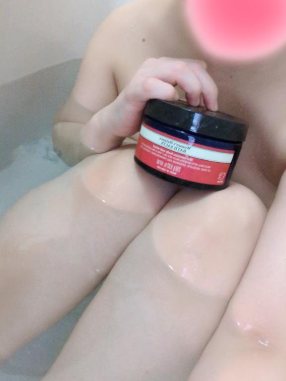お風呂<img class="emojione" alt="🛁" title=":bathtub:" src="https://fuzoku.jp/assets/img/emojione/1f6c1.png"/>*。