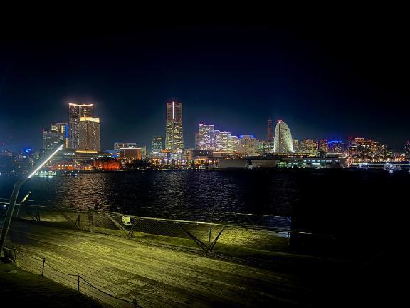 横浜の夜…