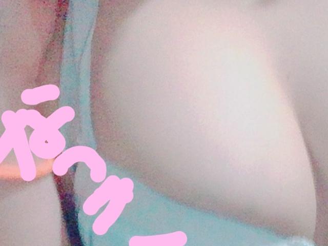 　な