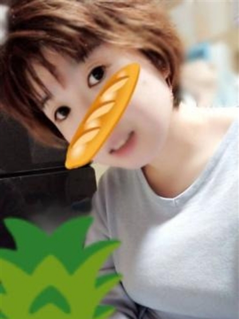 白石つぼみ