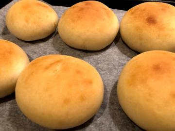 パン職人<img class="emojione" alt="🍞" title=":bread:" src="https://fuzoku.jp/assets/img/emojione/1f35e.png"/>