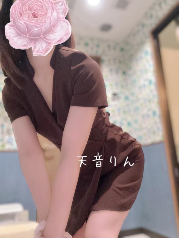 今週もよろしくお願いします︎<img class="emojione" alt="💕" title=":two_hearts:" src="https://fuzoku.jp/assets/img/emojione/1f495.png"/>︎