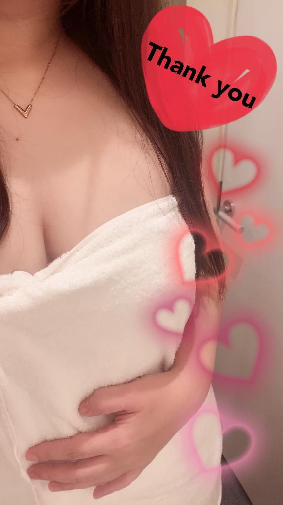 ぶしゃぁー<img class="emojione" alt="💦" title=":sweat_drops:" src="https://fuzoku.jp/assets/img/emojione/1f4a6.png"/>
